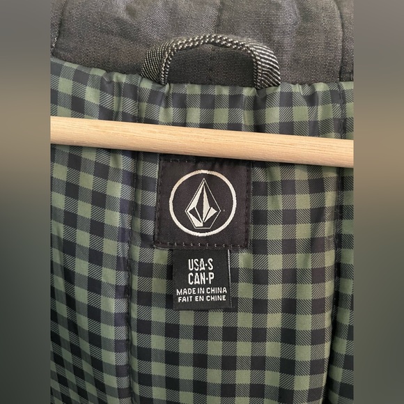 Volcom Jacket - Picture 4 of 5